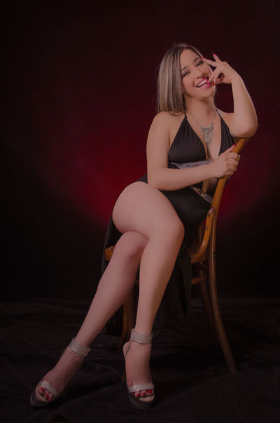 Gisela Saldana - Escort Girl from Evansville Indiana