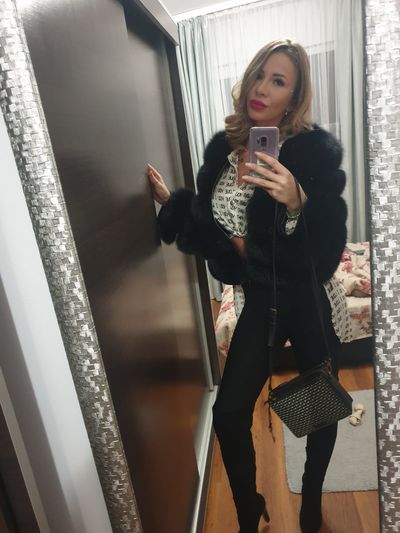 Joan Nunley - Escort Girl from Sioux Falls South Dakota