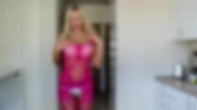 Erna Reel - Escort Girl from Midland Texas