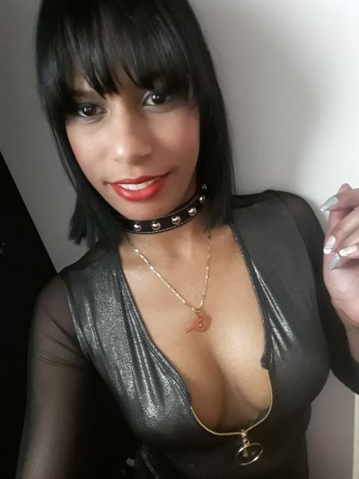 Elizabeth Ruiz - Escort Girl from Pittsburgh Pennsylvania