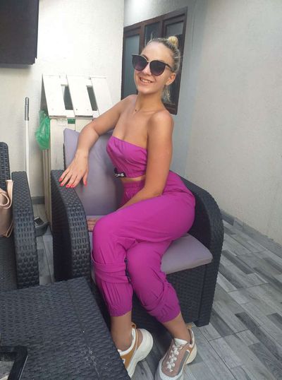 Elya Burn - Escort Girl from Cape Coral Florida