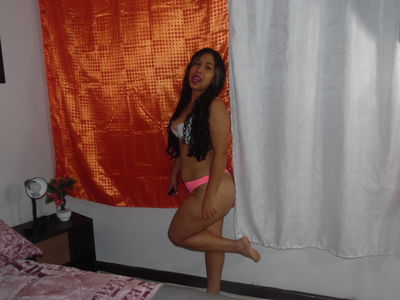 Melaine Griffin - Escort Girl from Peoria Illinois