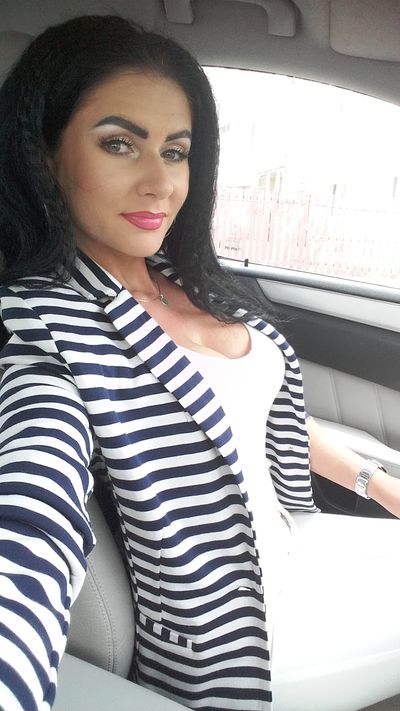 Sharon Washington - Escort Girl from Davenport Iowa