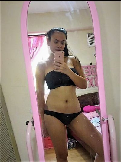 Debbie Clarkson - Escort Girl from Evansville Indiana