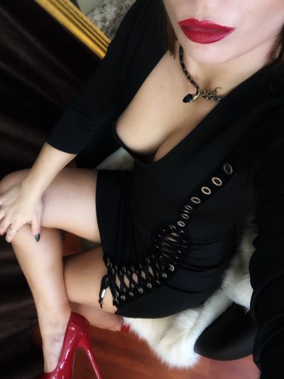 Gina Sanchez - Escort Girl from Winston-Salem North Carolina