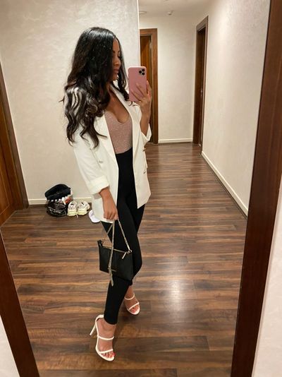 Cynthia Latham - Escort Girl from Waterbury Connecticut