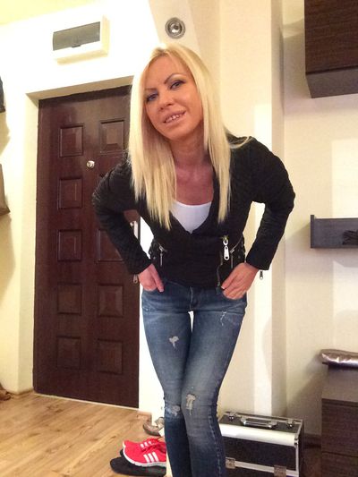 Harriet Gordon - Escort Girl from Stockton California