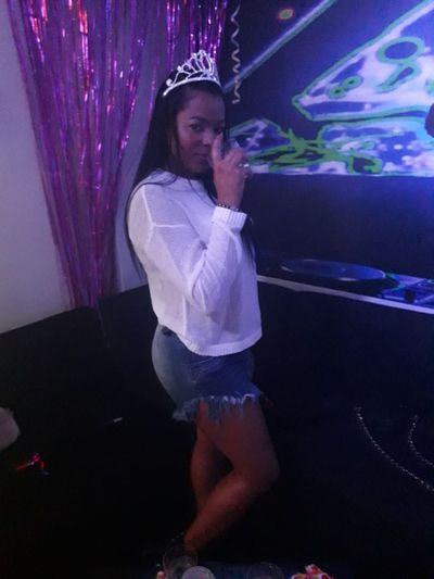 Nahomy Will - Escort Girl from West Covina California