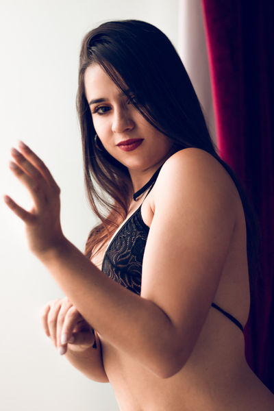 Tiana Michele - Escort Girl from Chico California