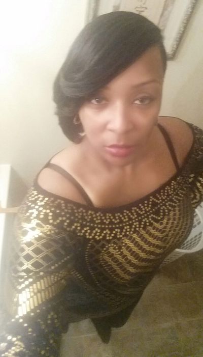 Caramel Silk - Escort Girl from Fayetteville North Carolina