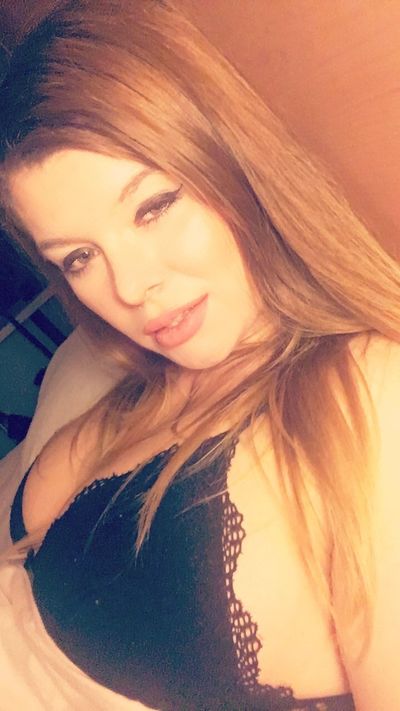 Samy Rober - Escort Girl from Simi Valley California