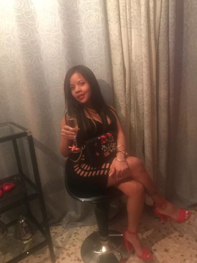 Pamela Mallorca - Escort Girl from Garden Grove California