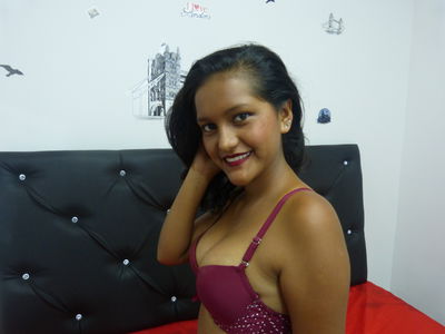 Salome Santa Cruz - Escort Girl from Santa Clarita California