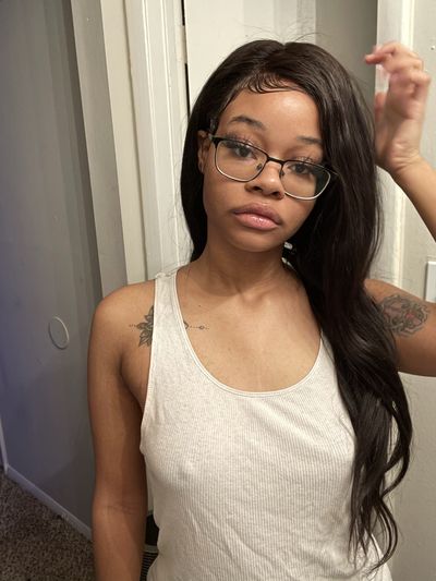 Petite Escort in Mobile Alabama