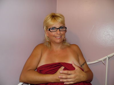 hothoneybee - Escort Girl from New Orleans Louisiana